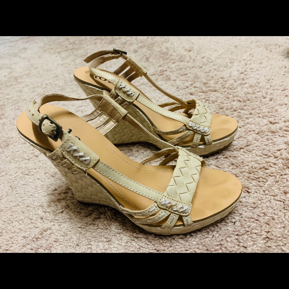 Wedges - Picture 2 of 2